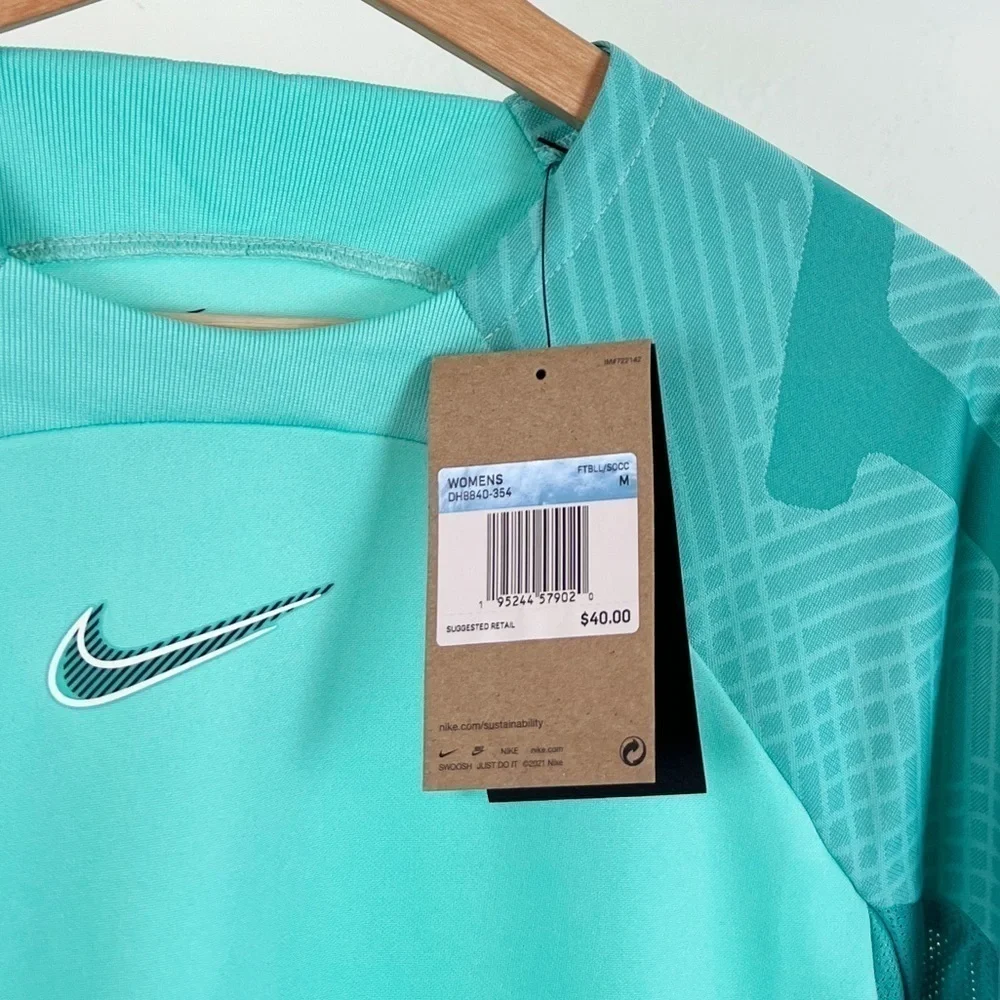 NWT Nike Dri-Fit Strike Soccer Jersey Shirt in Hyper Turquoise